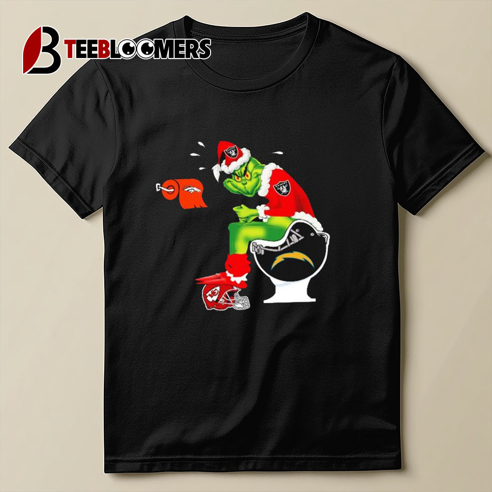 The Grinch Sitting On A Toilet Wearing A Oakland Raiders Toilet Denver Broncos Kansas City Chiefs Christmas T shirt